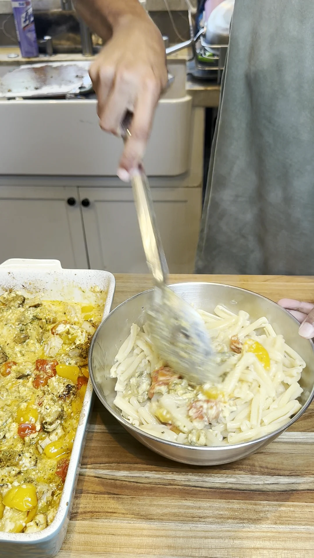 Step photo: mix regular pasta